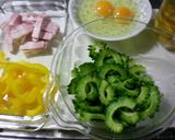 パプリカ＆コーンで優しいゴーヤ炒め♡作り方1写真