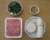 豚そぼろととろろと温玉のぶっかけうどん作り方1写真