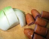 たまねぎとウインナーのケチャップ炒め作り方1写真