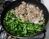 ご飯のお供!ゴーヤと鶏肉の甘辛佃煮作り方3写真