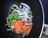 たっぷり野菜ラーメン　つるむらさき作り方1写真