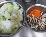 ふわもち蓮根入り肉団子とキャベツ煮作り方1写真