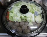 ふわもち蓮根入り肉団子とキャベツ煮作り方7写真