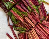 ビーツの葉の胡麻油炒め作り方1写真