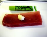 ニンニク醤油に一夜漬け”づけまぐろ”作り方1写真