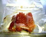 ニンニク醤油に一夜漬け”づけまぐろ”作り方2写真