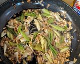 長ネギと豚🐷肉の炒めもの！作り方5写真