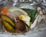 さっぱり！旬野菜と鮭のホイル焼作り方5写真