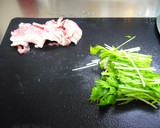 ☆水菜と豚肉のマヨ醤油☆丼でもおいしい！作り方1写真