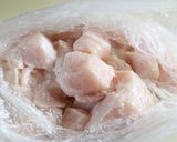 柔らか♡鶏むねとさつまいもの味噌マヨ炒め作り方1写真