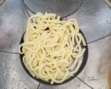 鬼旨🔥ピリ辛カニかまサラダうどん作り方4写真