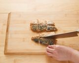 さば味噌と新じゃがのアヒージョ作り方4写真