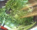 ちくわとセロリの葉っぱのエスニック金平作り方5写真