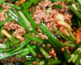 簡単☆お母様直伝♪にらミンチ丼作り方3写真