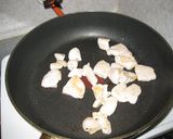梅と相性ばっちり!ヘルシー鶏肉もやし炒め作り方3写真