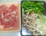 豚肉ピーマンしめじ丼☆お弁当にも作り方1写真