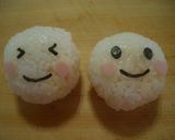 クルクルラップおにぎり♡てるてる坊主♬♫作り方3写真