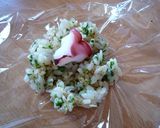 タコ焼き風♪クルクルラップおにぎり作り方3写真