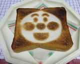 お子ちゃま大好き！アンパンマントースト！作り方6写真