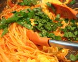スクランブルエッグ入りトマトソースパスタ作り方7写真