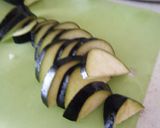なすと玉ねぎのお味噌汁✿作り方3写真