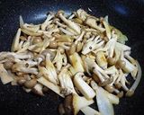 秋刀魚と鶏肉のきのこソース煮作り方6写真