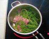 鶏と芋づるの炒め煮作り方3写真