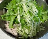 豚こまと水菜の中華ごまラー油和え作り方5写真