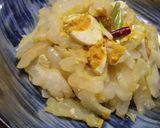 台湾家庭料理☆白ゴーヤと塩卵の炒め物作り方5写真