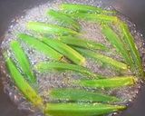 ポン酢でどうぞ！オクラとベーコンの肉巻き作り方1写真