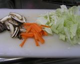 休日に♥ランチに♫放っとけ③焼きうどんフライパン編作り方1写真