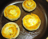 くるくる巻いてね♪小豆と胡桃のおやき作り方7写真