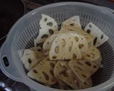 レンコンとかにカマのマヨ胡麻和え作り方3写真