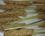 バリ島でホテルシェフに習った♪挽肉のサテ作り方6写真