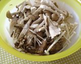 きのこたっぷりバター醤油やきそば（蕎麦）作り方1写真