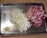 豚バラ肉から作るｼﾞｭｰｼｨｰ餃子作り方3写真