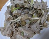 簡単★めんつゆで豚ばら肉ときのこの炒め物作り方6写真