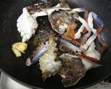 ワタリガニのクリームトマトパスタ作り方5写真
