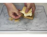 絹厚揚げのちぎり揚げ★動画あり★作り方1写真