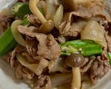 牛肉とこんにゃくとしめじの炒め煮♪作り方5写真