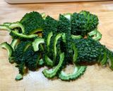 超簡単！ゴーヤと豚バラ豆腐の煮込み！作り方1写真