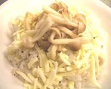 レンジで簡単！しめじチーズリゾット作り方2写真