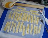 冷凍パイシートで黒胡椒チーズパイ作り方2写真