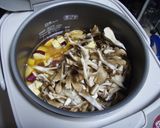 秋味☆さつまいもとまいたけの炊き込みご飯作り方1写真