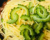豚肉＆ゴーヤーのガーリックトマトパスタ作り方3写真