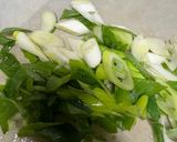 簡単!つるりん鶏胸肉と3種のきのこ和風スープ作り方2写真