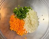 かつおだし香るモズク丼作り方2写真