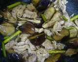 秋味♪豚肉となすと舞茸の炒め物作り方5写真