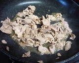 豚肉と春雨といんげんの炒め煮作り方2写真