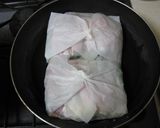 豚バラ肉と野菜のクッキングペーパー蒸し作り方4写真